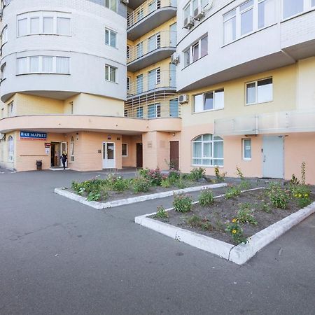 Apartments On Darnitsa 키예프 외부 사진