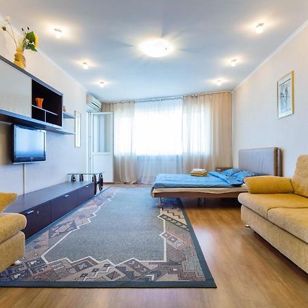 Apartments On Darnitsa 키예프 객실 사진