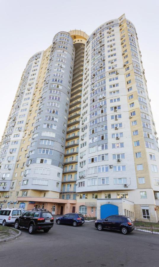 Apartments On Darnitsa 키예프 외부 사진